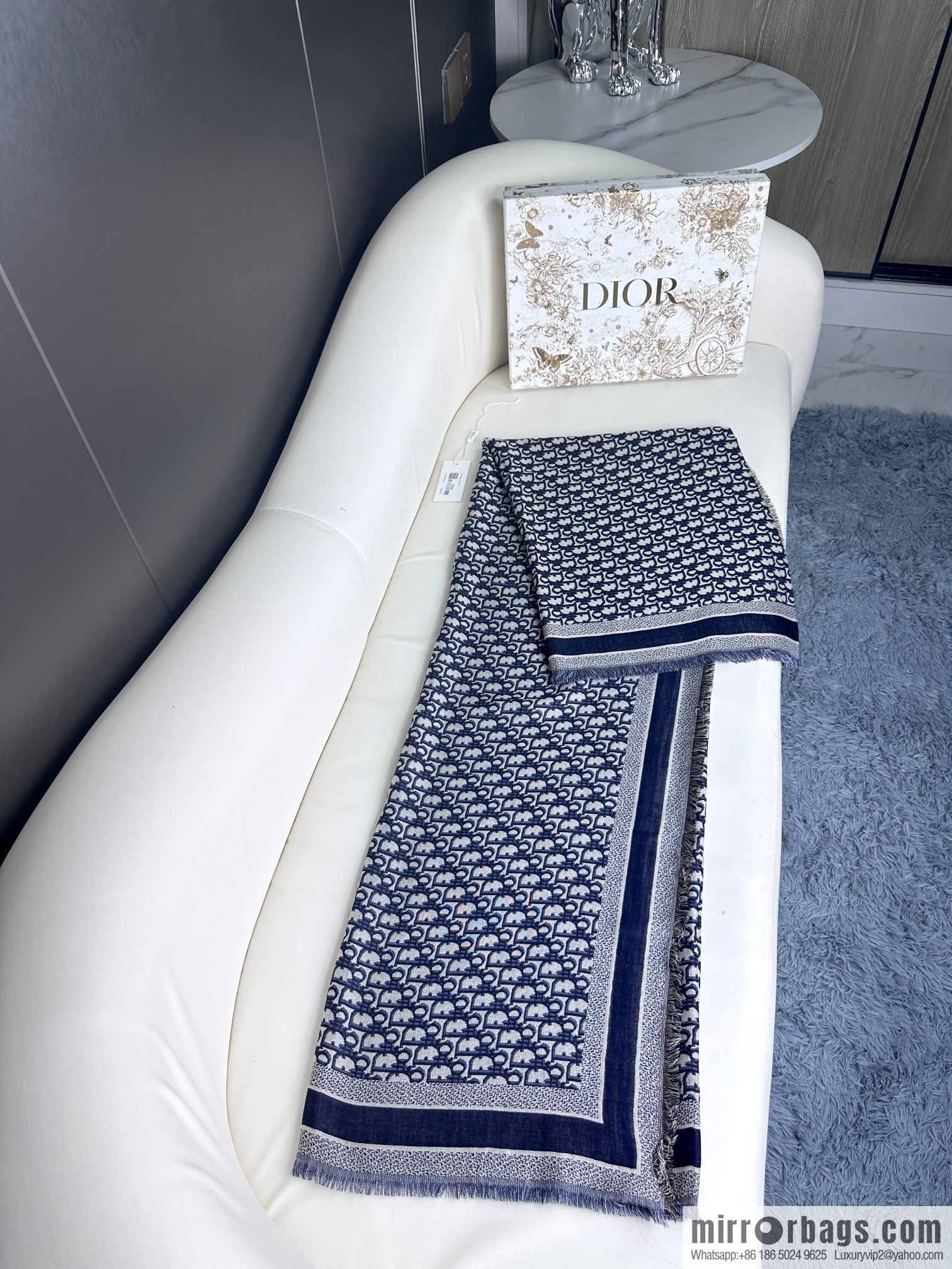DIOR Classic Letter Jacquard Shawl