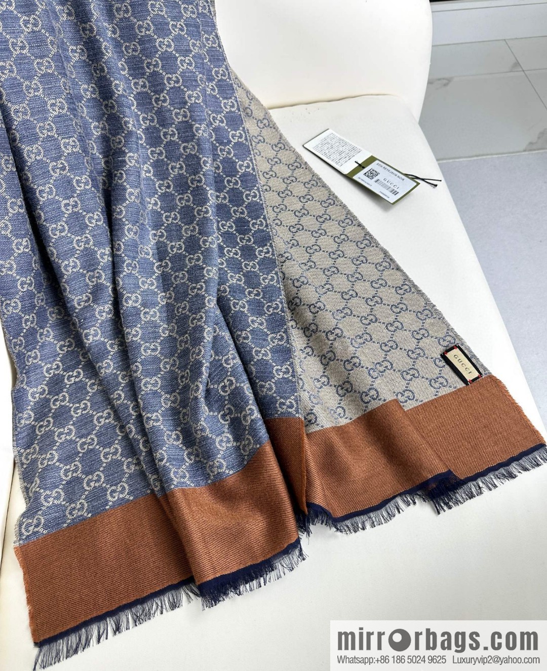 GUCCI GG denim coffee frame, double-sided universal scarf