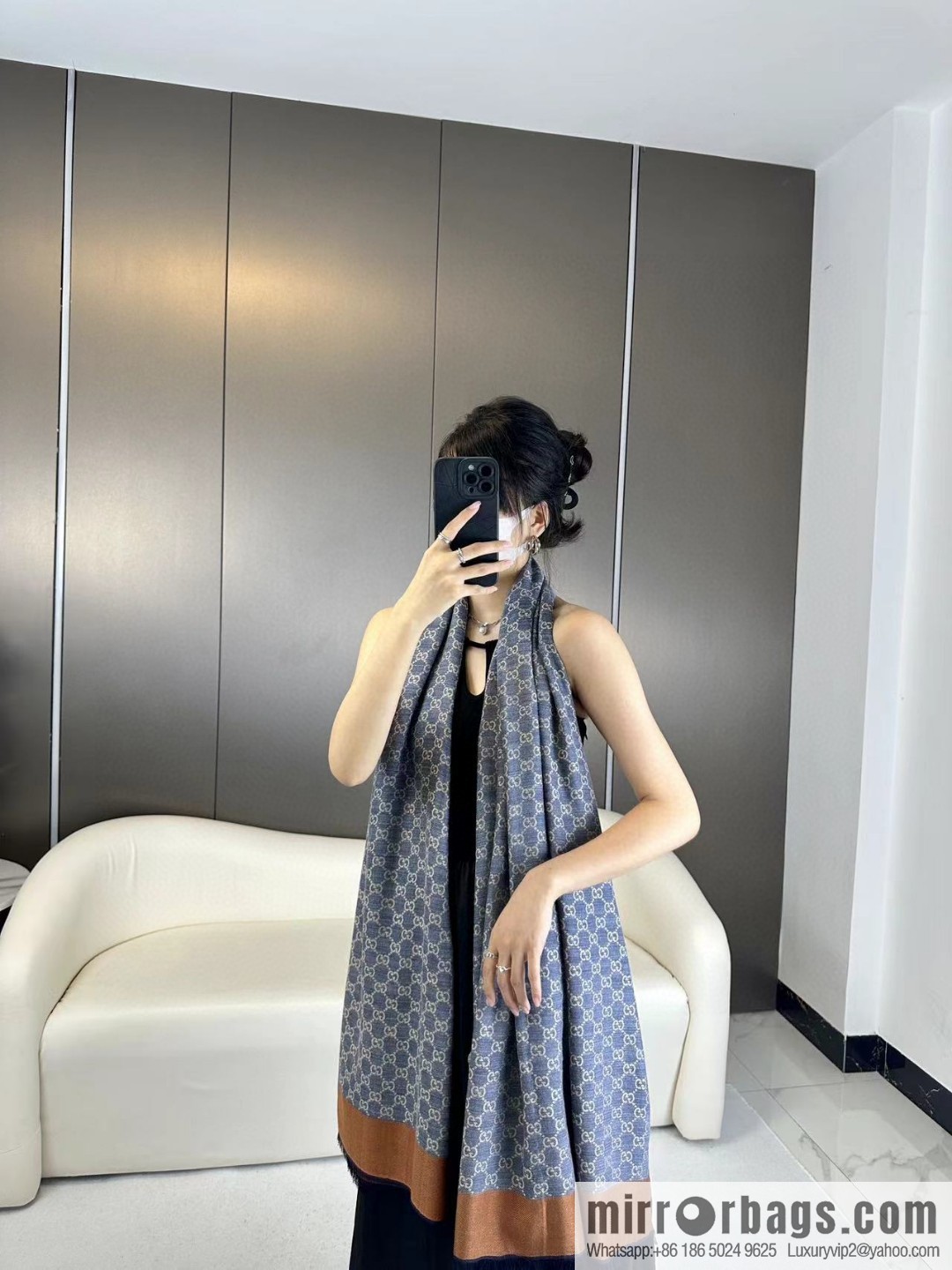 GUCCI GG denim coffee frame, double-sided universal scarf
