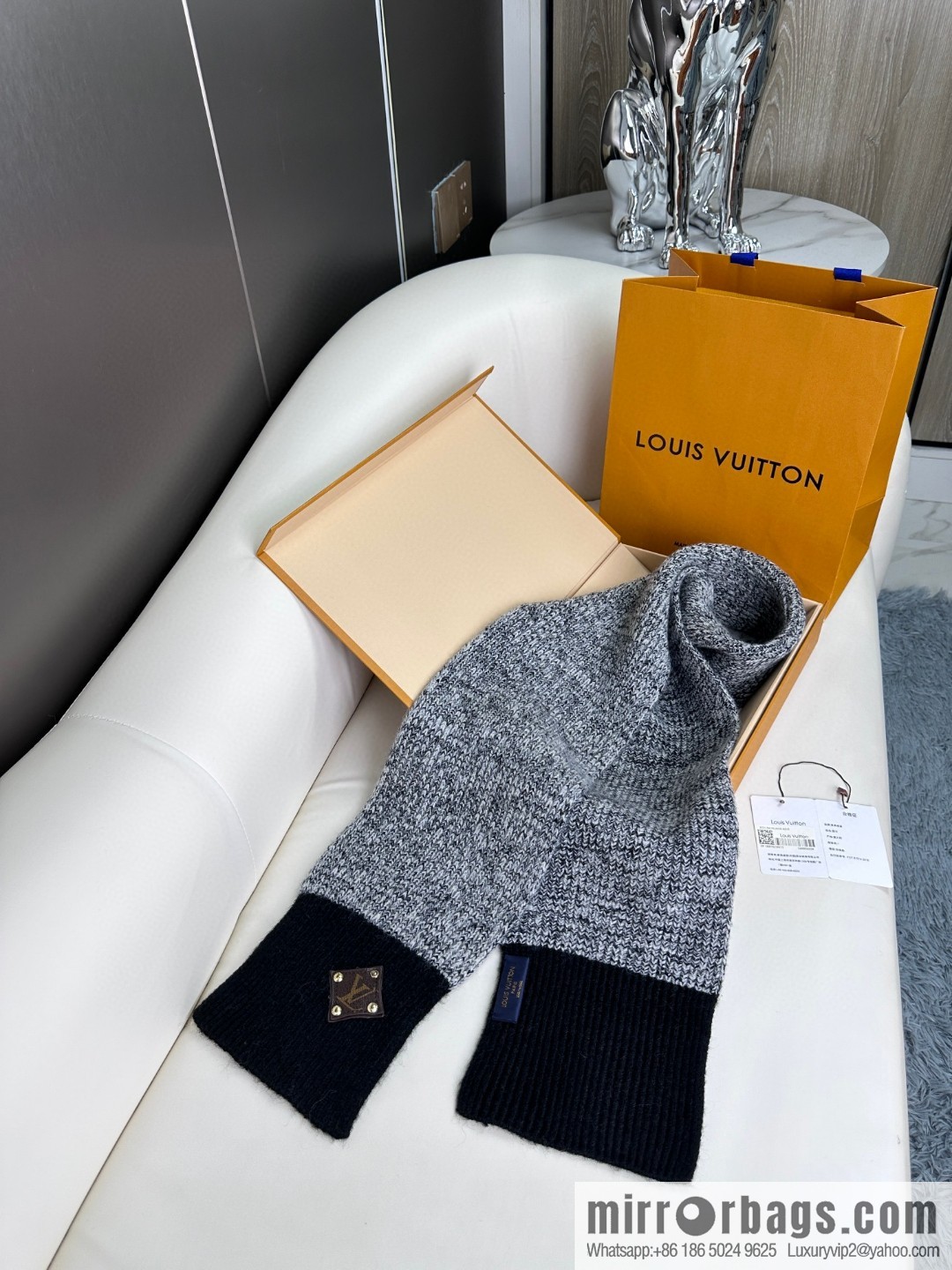 LV color scheme knitted cashmere scarf