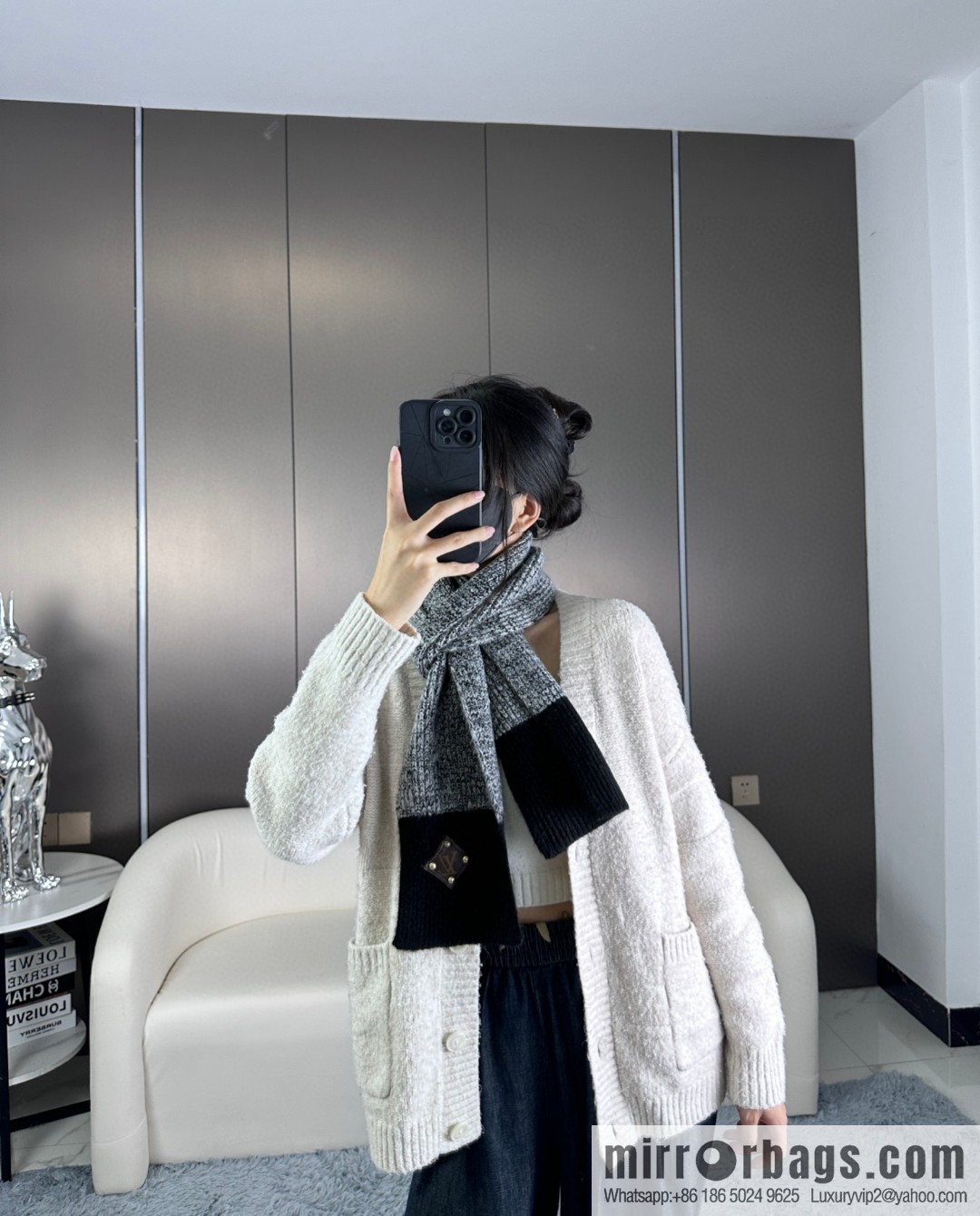 LV color scheme knitted cashmere scarf