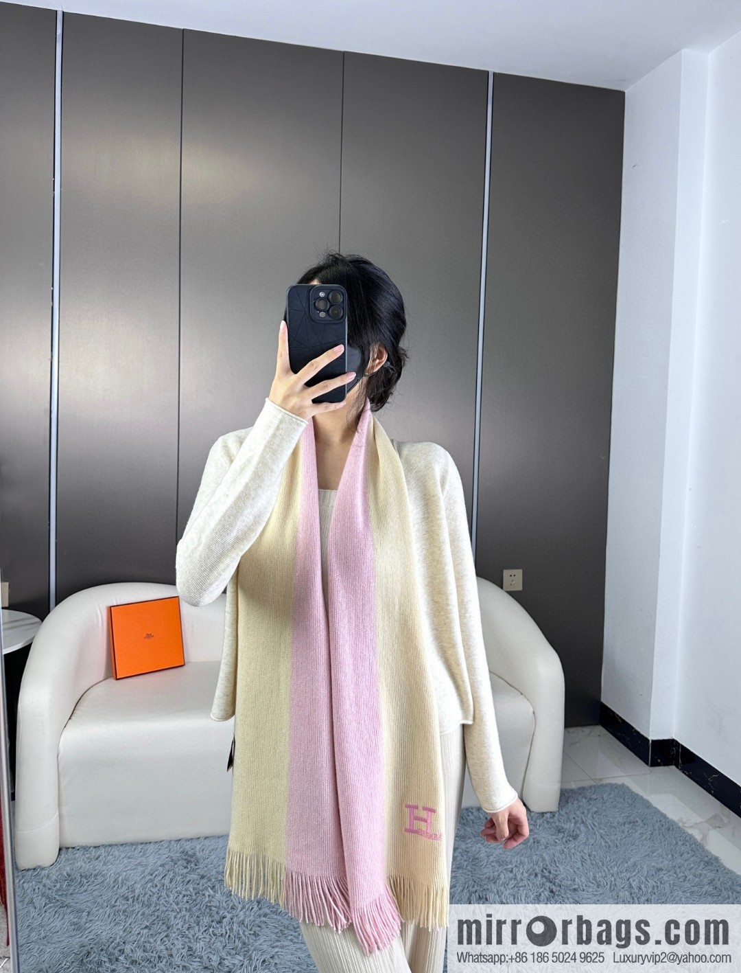 CHANEL 2023 men's and women's same high-end cashmere knitted scarf