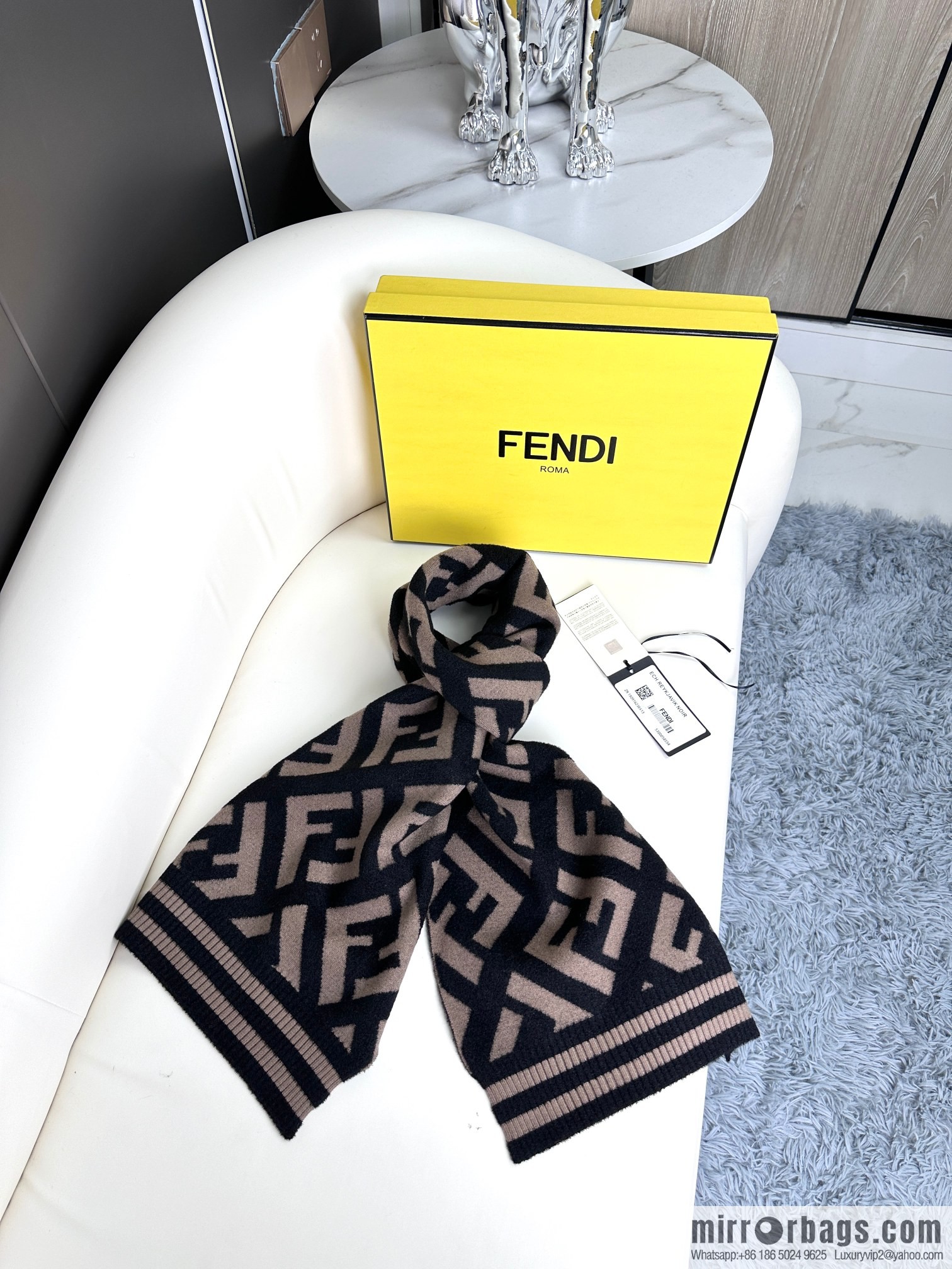 FENDI presbyopia scarf