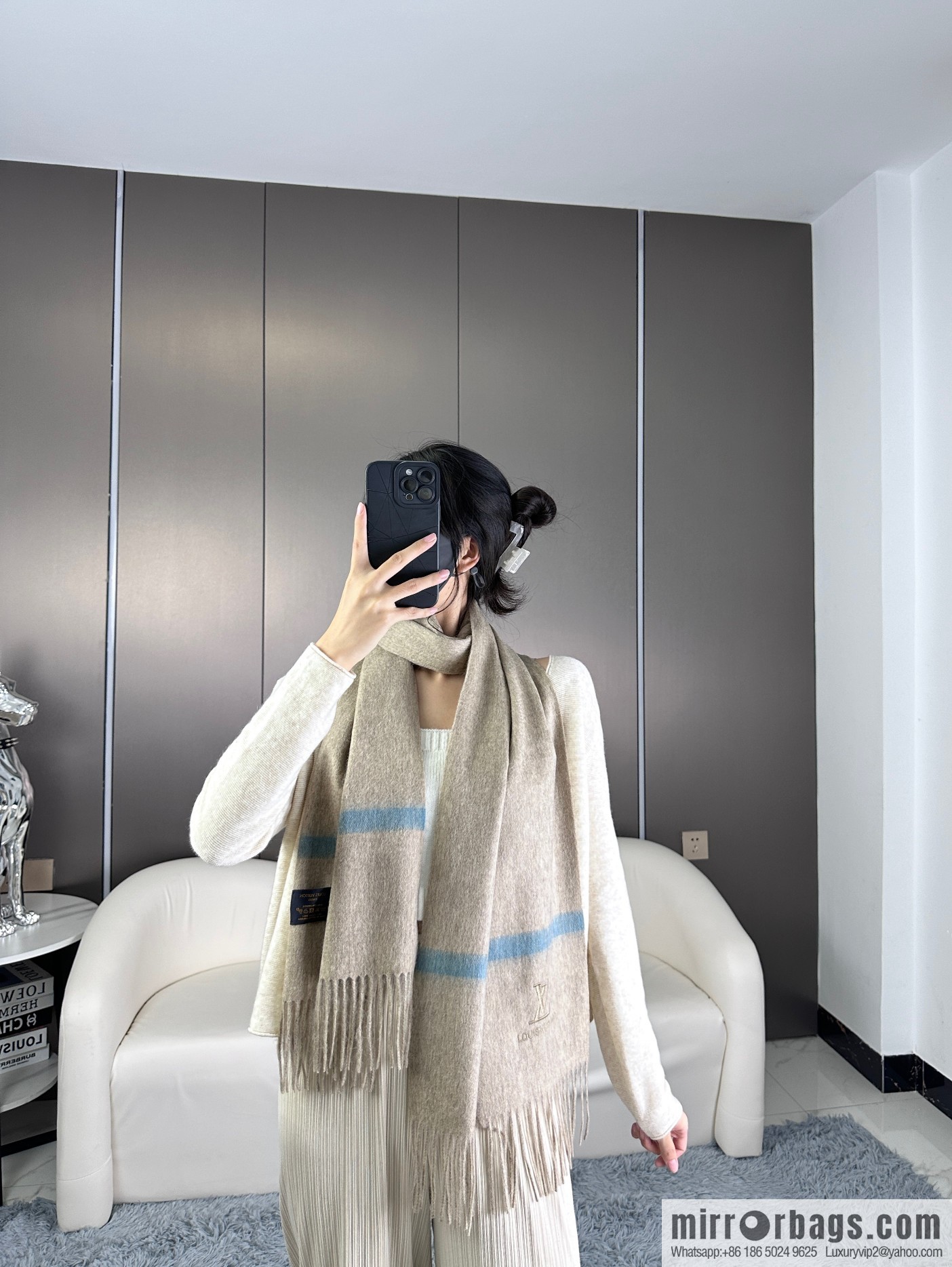 LV embroidered LOGO couple scarf