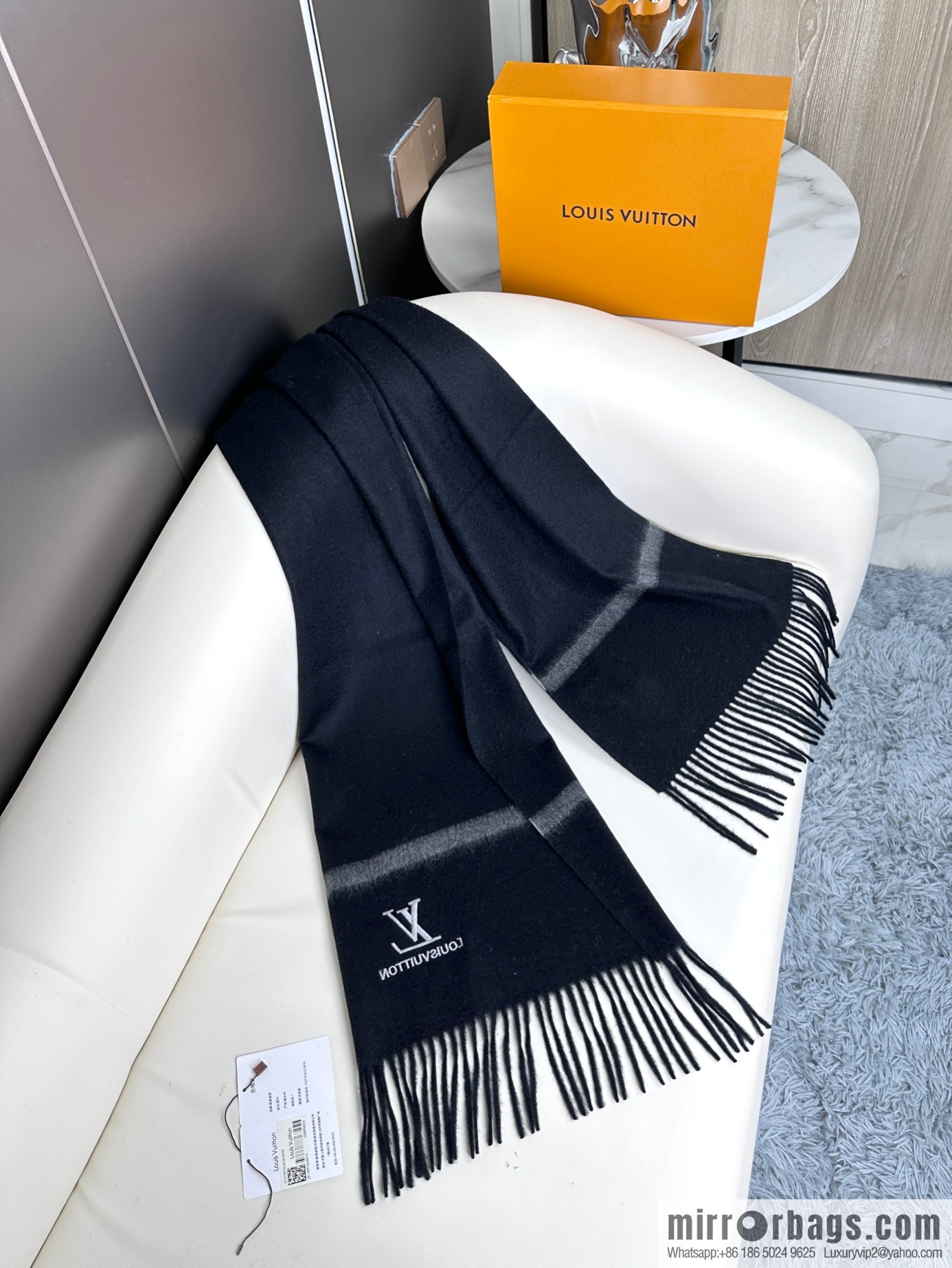 LV embroidered LOGO couple scarf