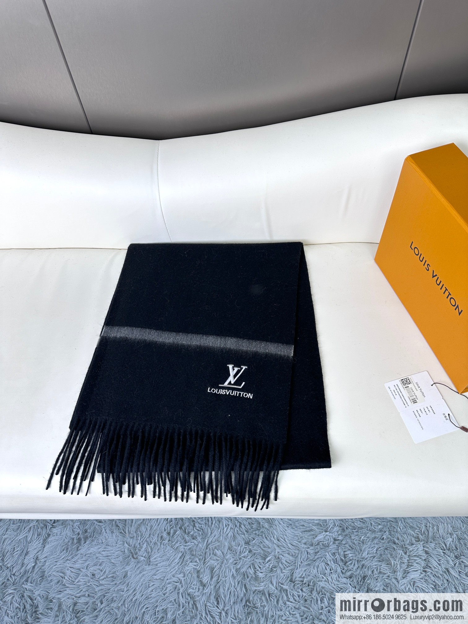LV embroidered LOGO couple scarf