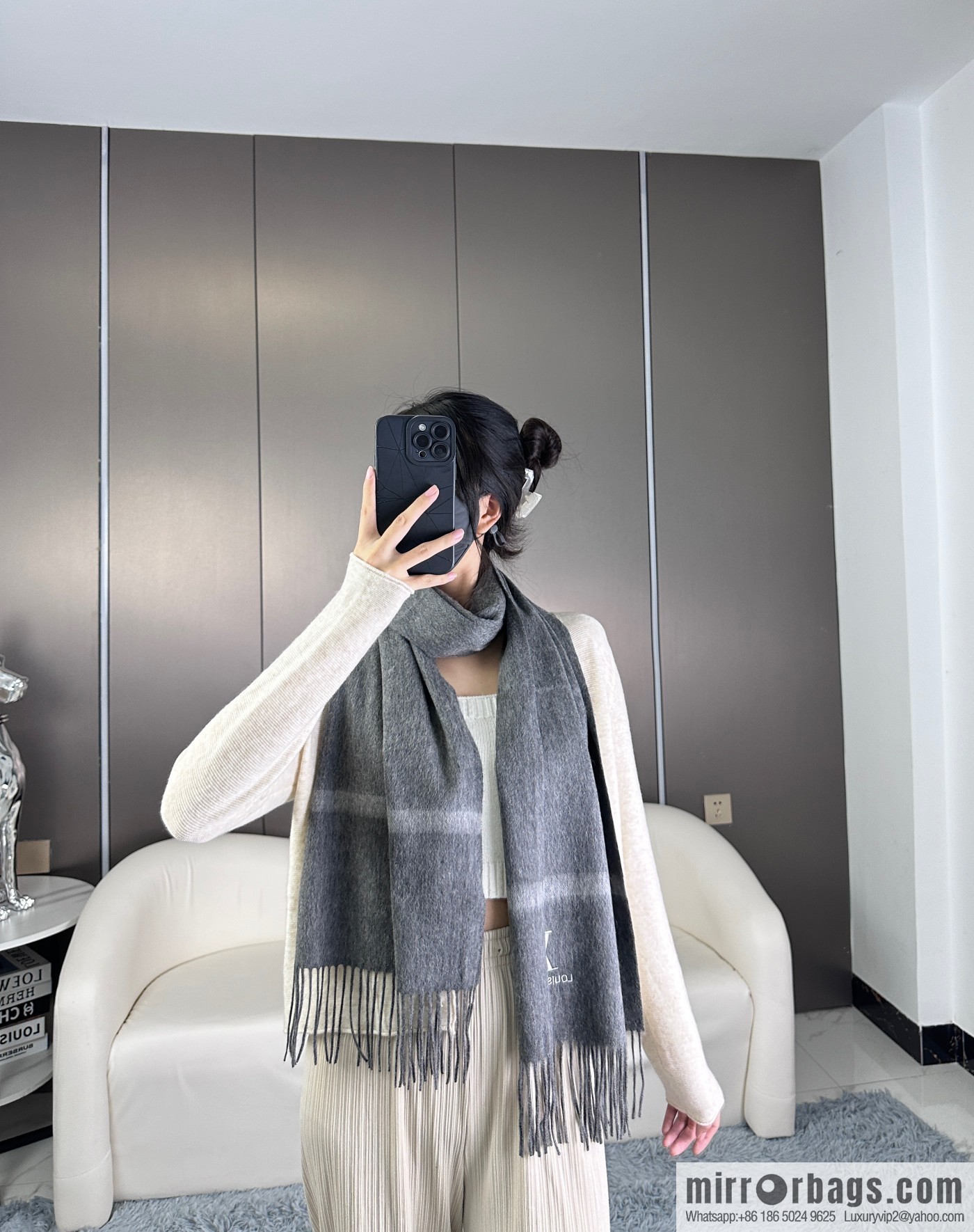 LV embroidered LOGO couple scarf