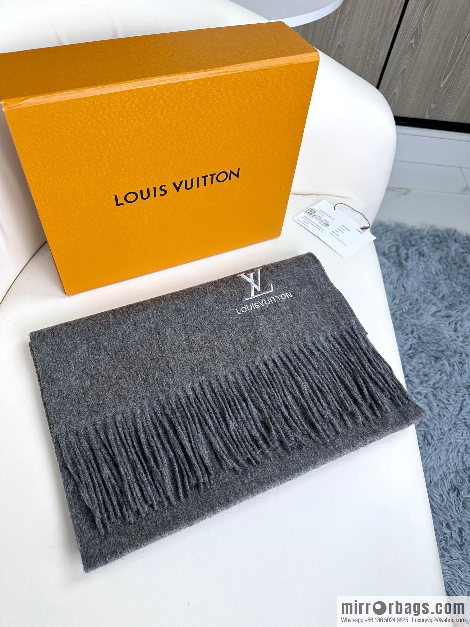 LV embroidered LOGO couple scarf
