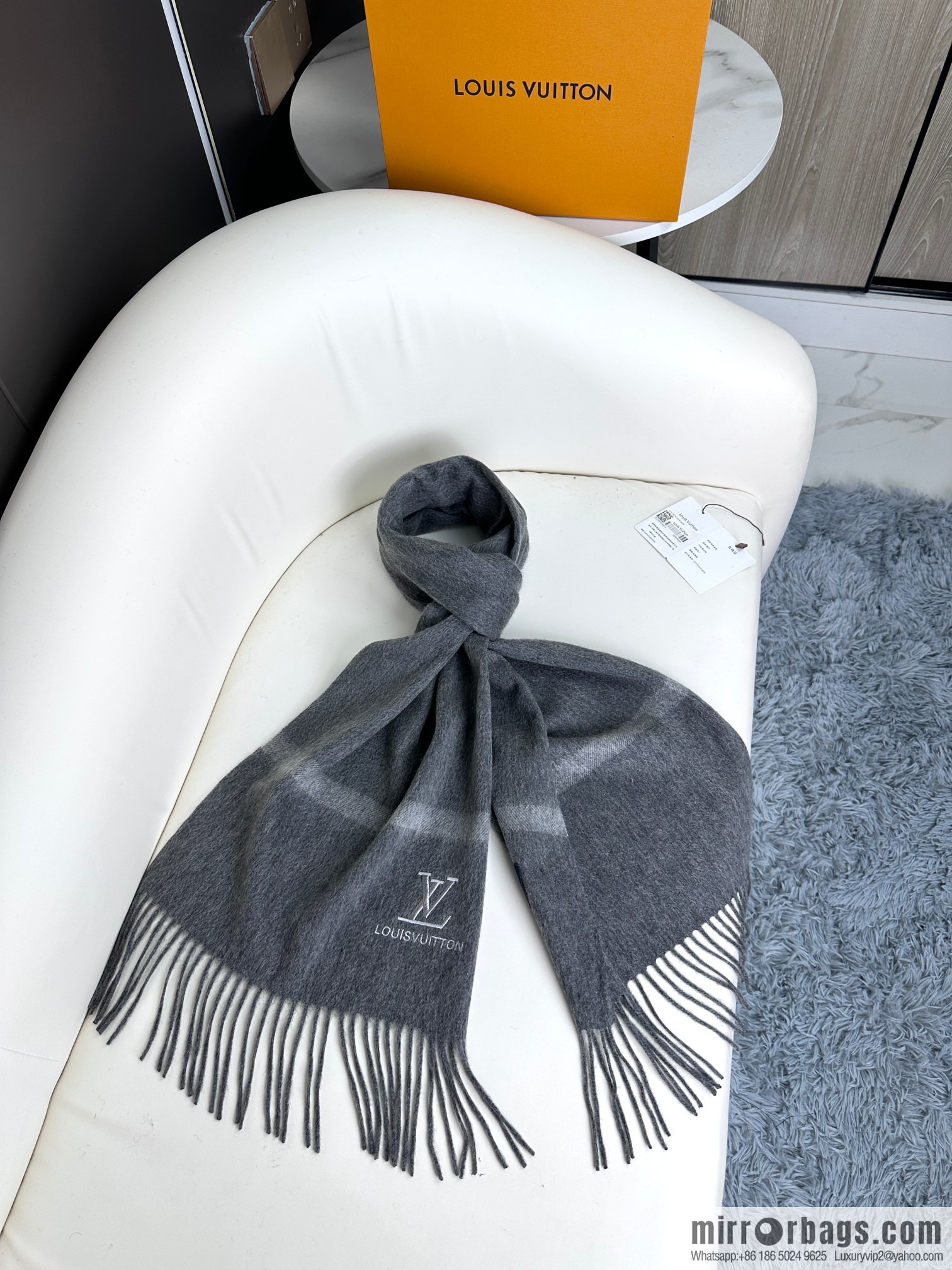 LV embroidered LOGO couple scarf