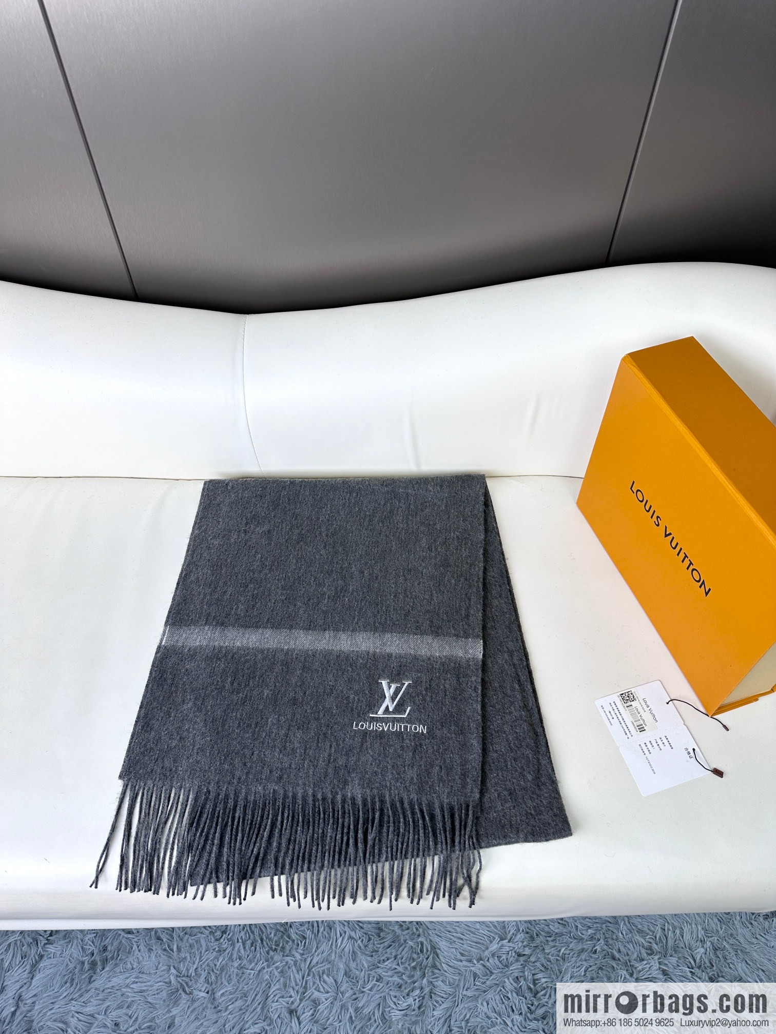 LV embroidered LOGO couple scarf