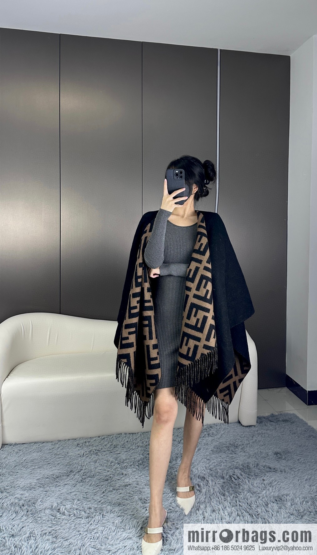 2023 new Fendi heavy double-sided cape shawl