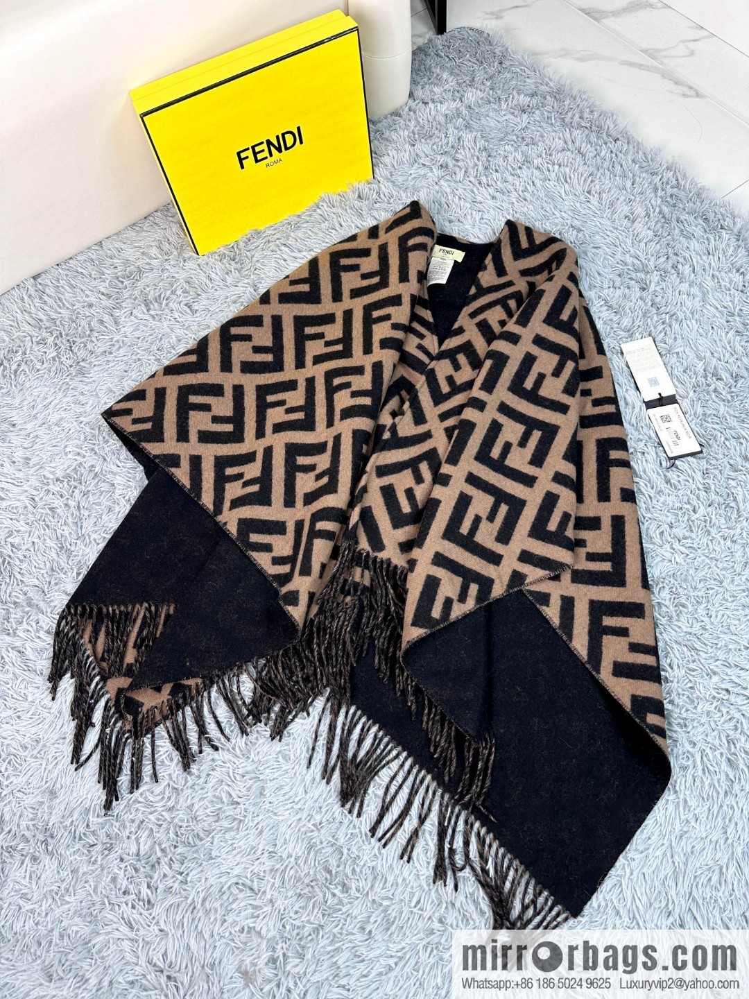 2023 new Fendi heavy double-sided cape shawl