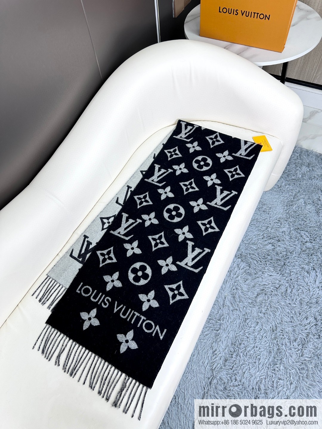 LV letter embroidered sticker scarf M79522
