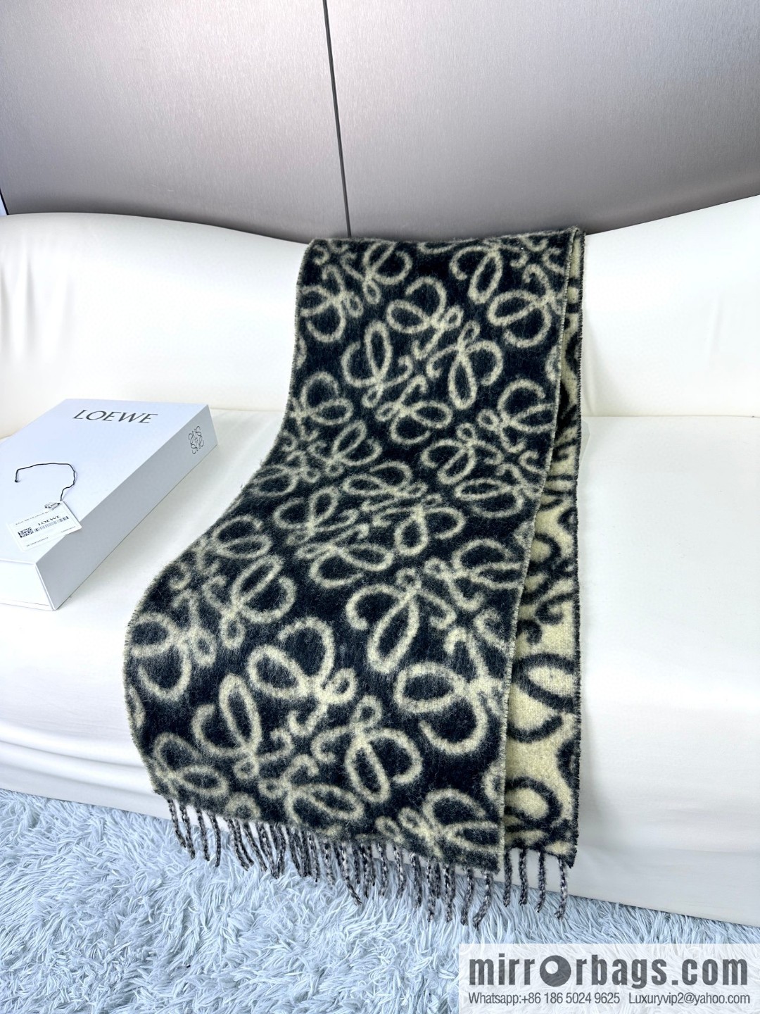 LOEWE new wool mohair scarf