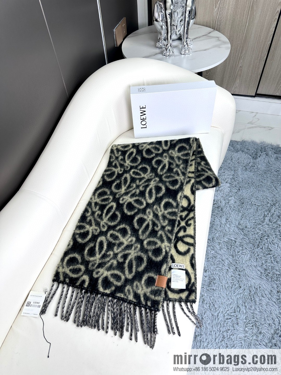 LOEWE new wool mohair scarf