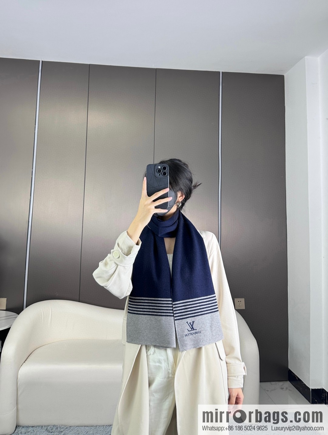 In 2023, the Lv explosion will be new, high-end men's scarves.