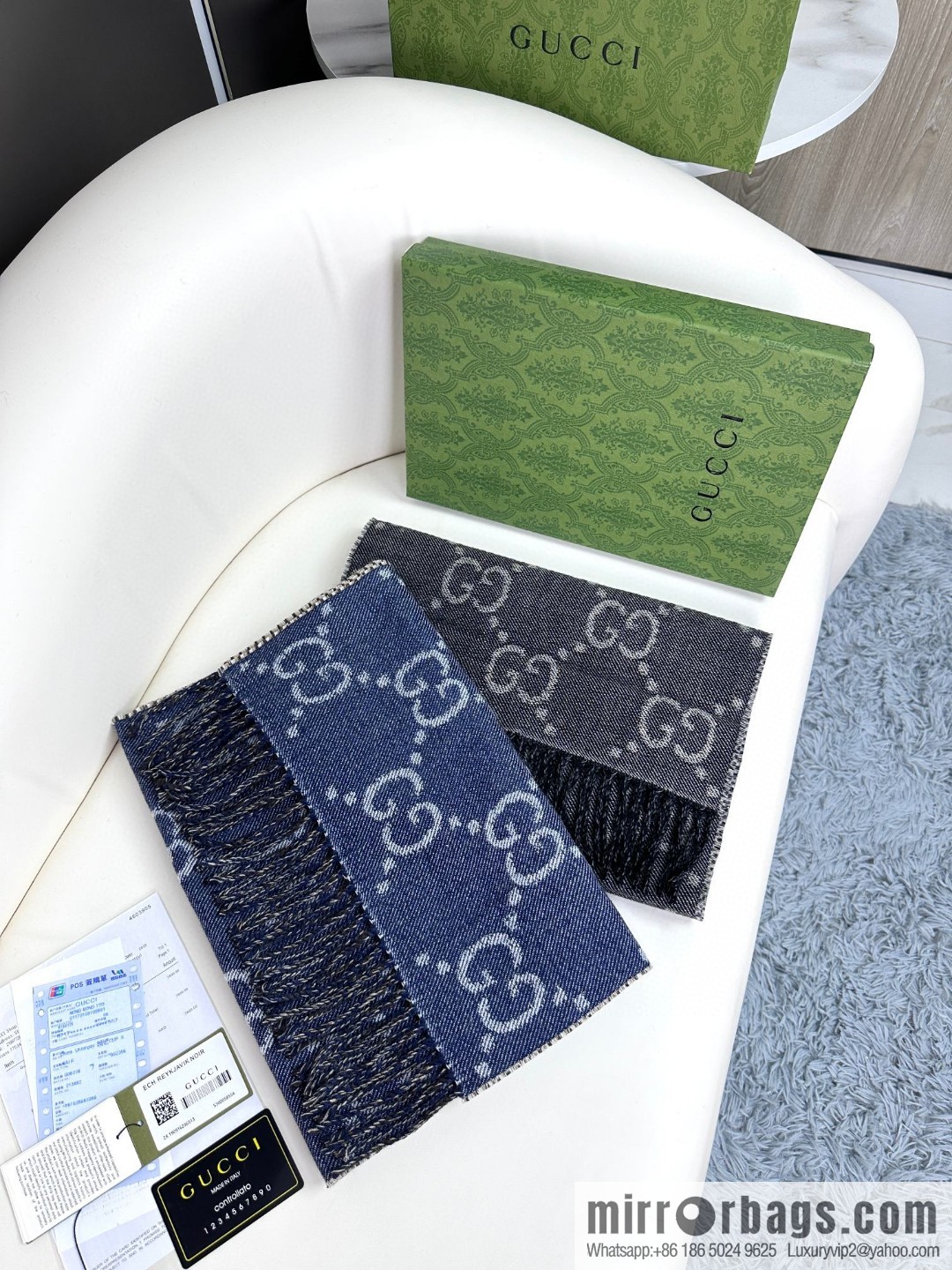 GUCCI [Double-sided GG jacquard] fringed long towel