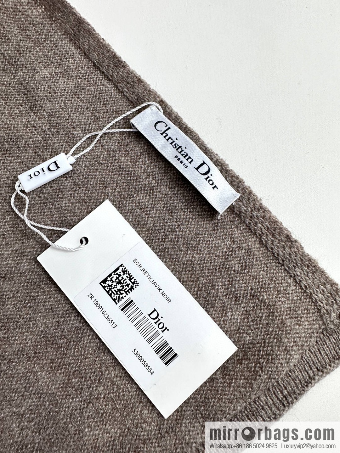 DIOR limited edition cashmere knitted scarf