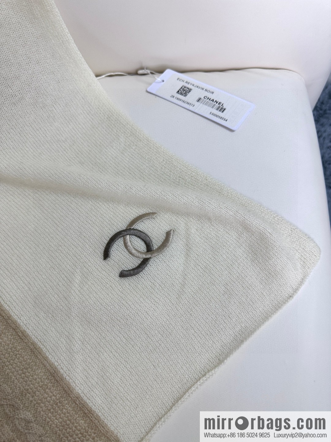 CHANEL counter new cashmere scarf