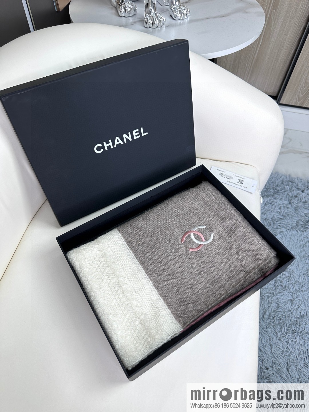 CHANEL counter new cashmere scarf