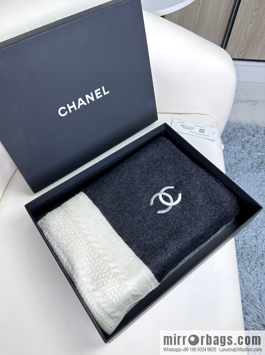 CHANEL counter new cashmere scarf