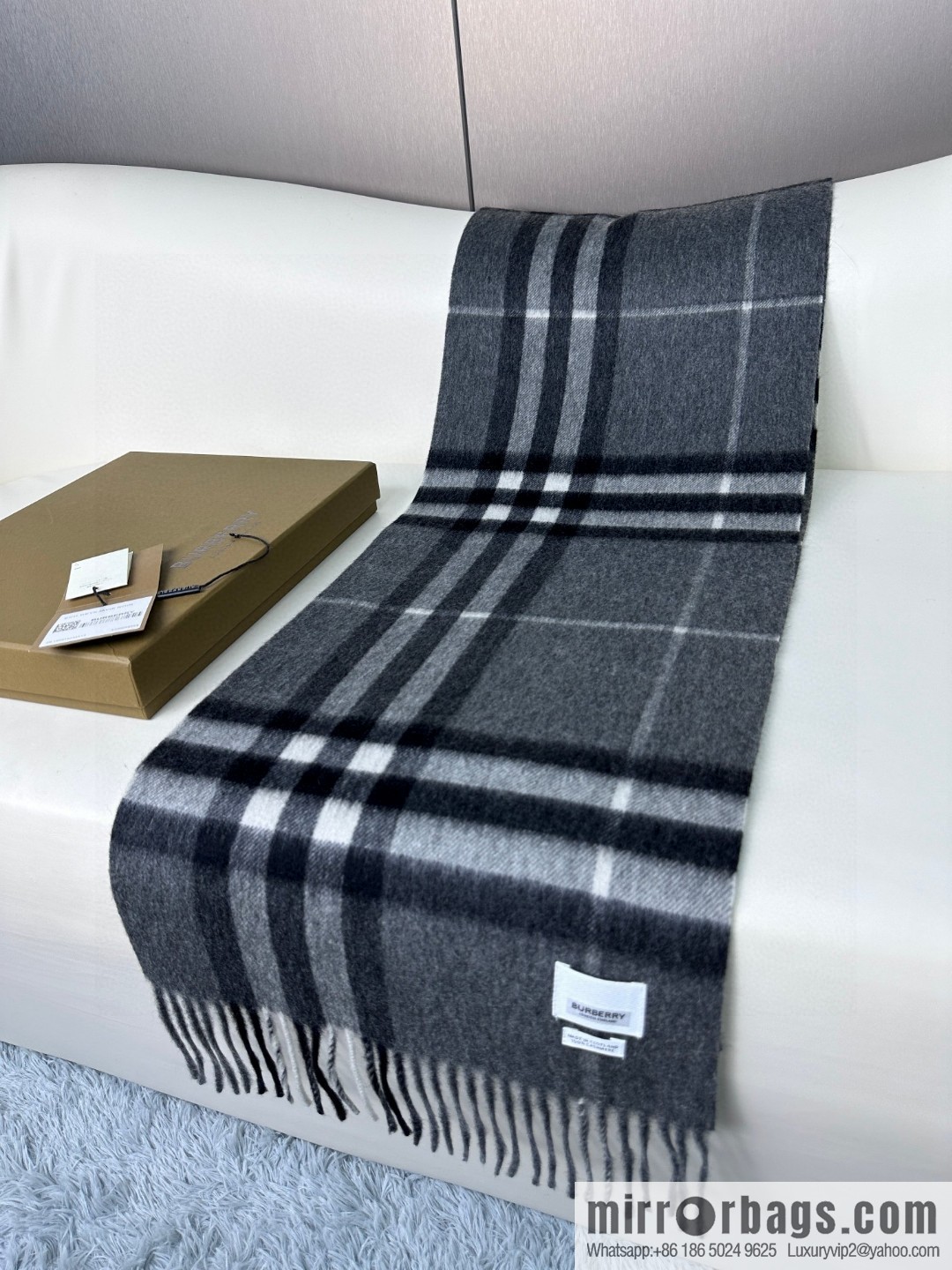 Burberry Burberry 2023 ace word-of-mouth burberry deep water ripple classic cashmere plaid scarf