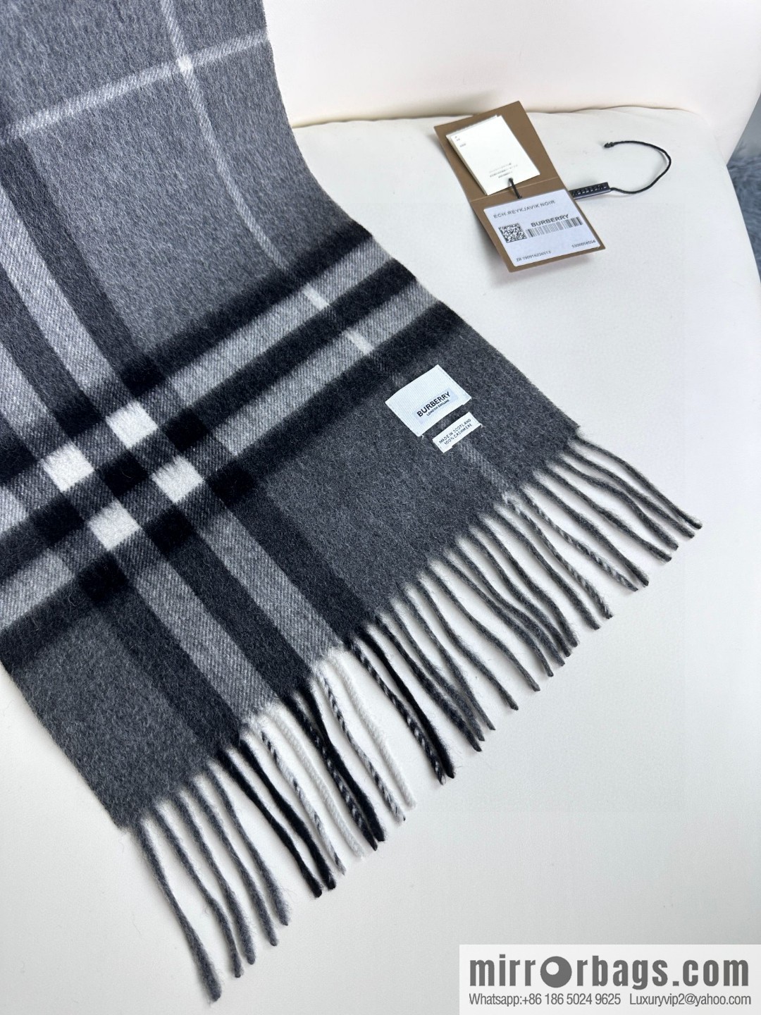 Burberry Burberry 2023 ace word-of-mouth burberry deep water ripple classic cashmere plaid scarf