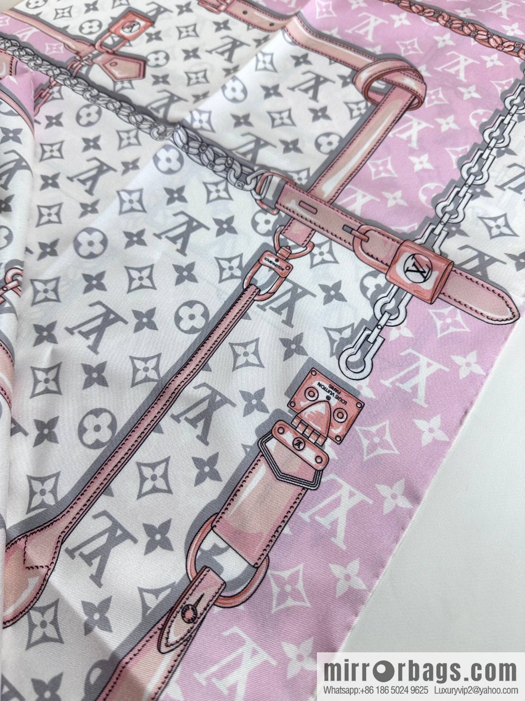 LV belt square towel M70638