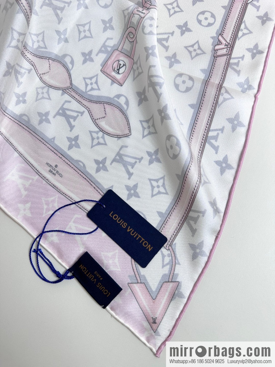 LV belt square towel M70638