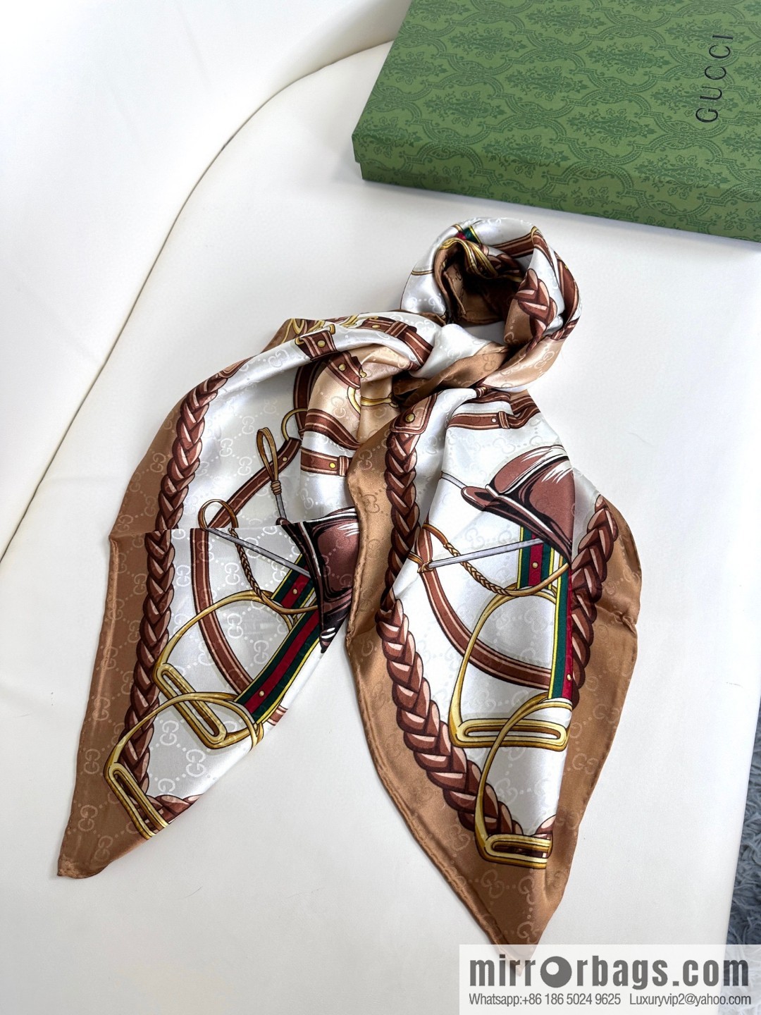 GUCCI dark jacquard silk scarf