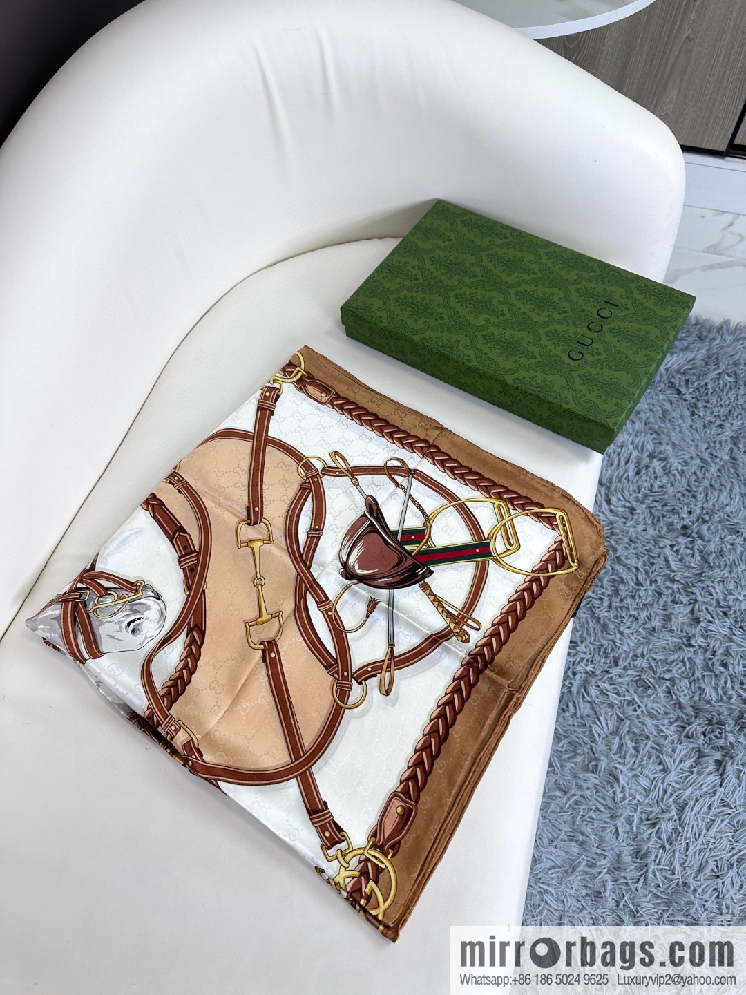 GUCCI dark jacquard silk scarf