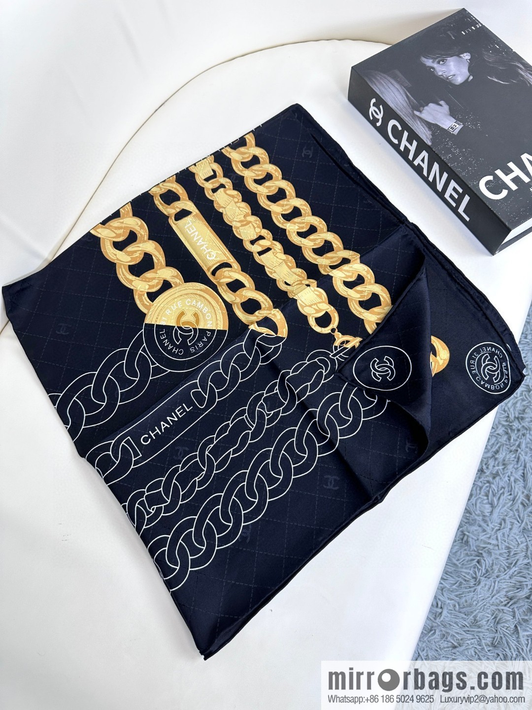 CHANEL 🖤 cc coin chain silk scarf