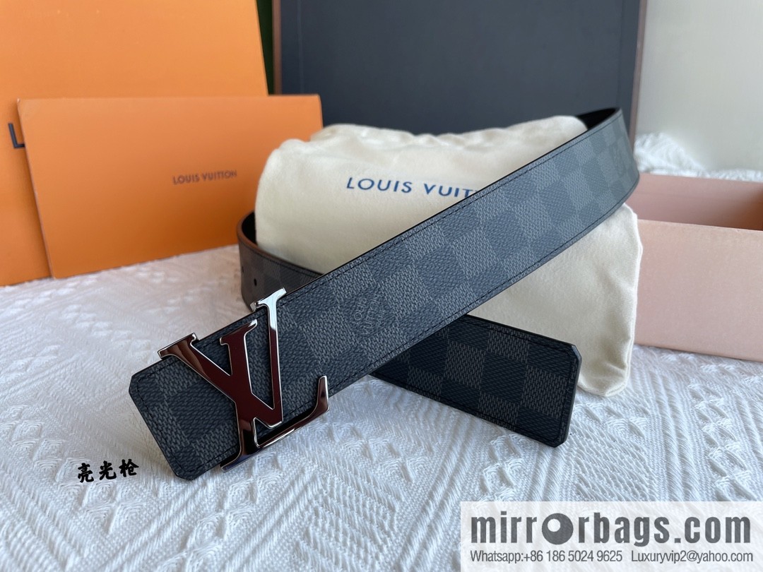 LOUIS VUITTON Classic brown checkerboard/black checkerboard/presbyopia 40mm belt