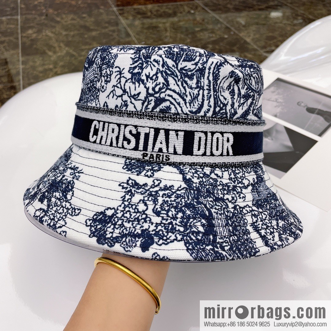 DIOR 2021 new counter synchronous printing bucket hat