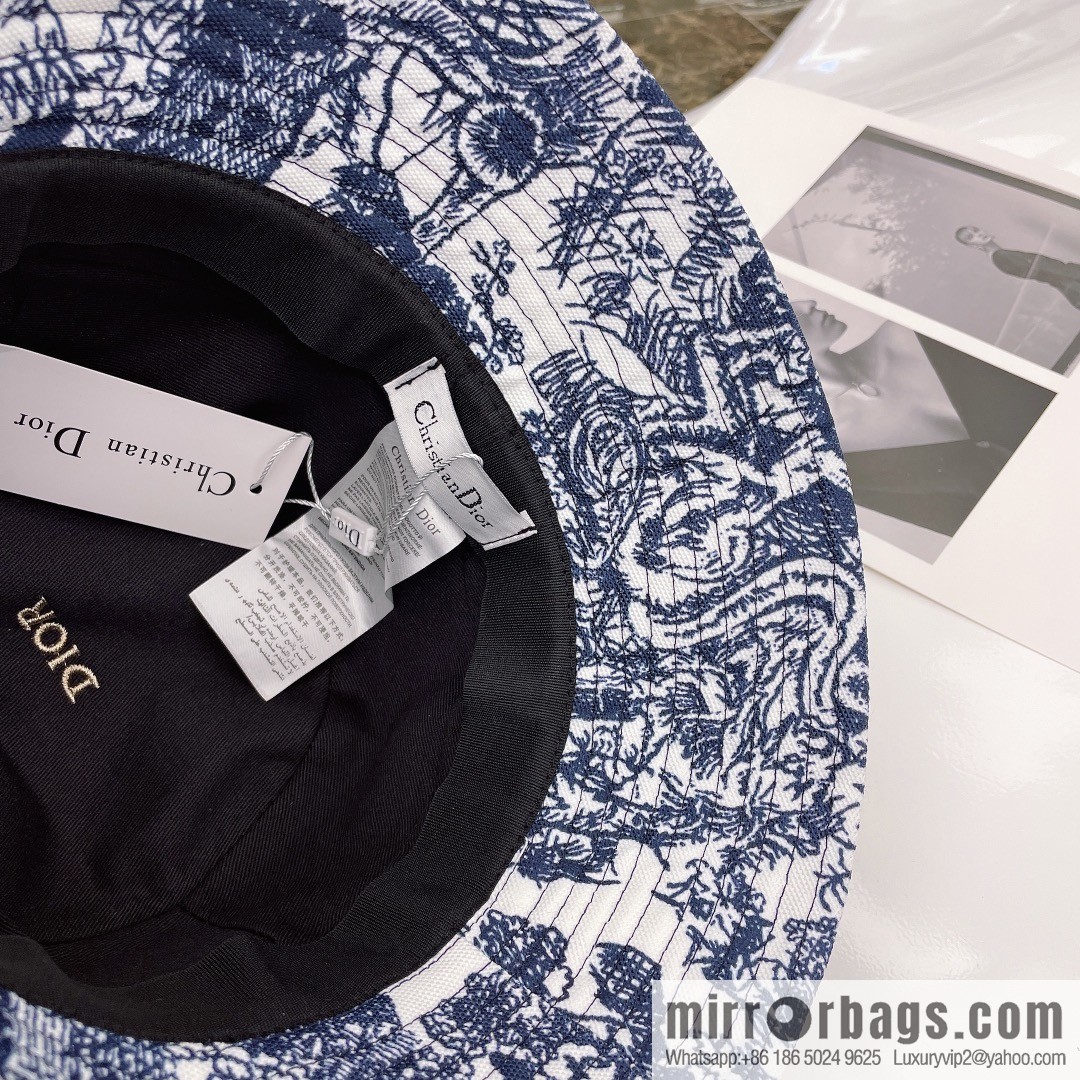 DIOR 2021 new counter synchronous printing bucket hat