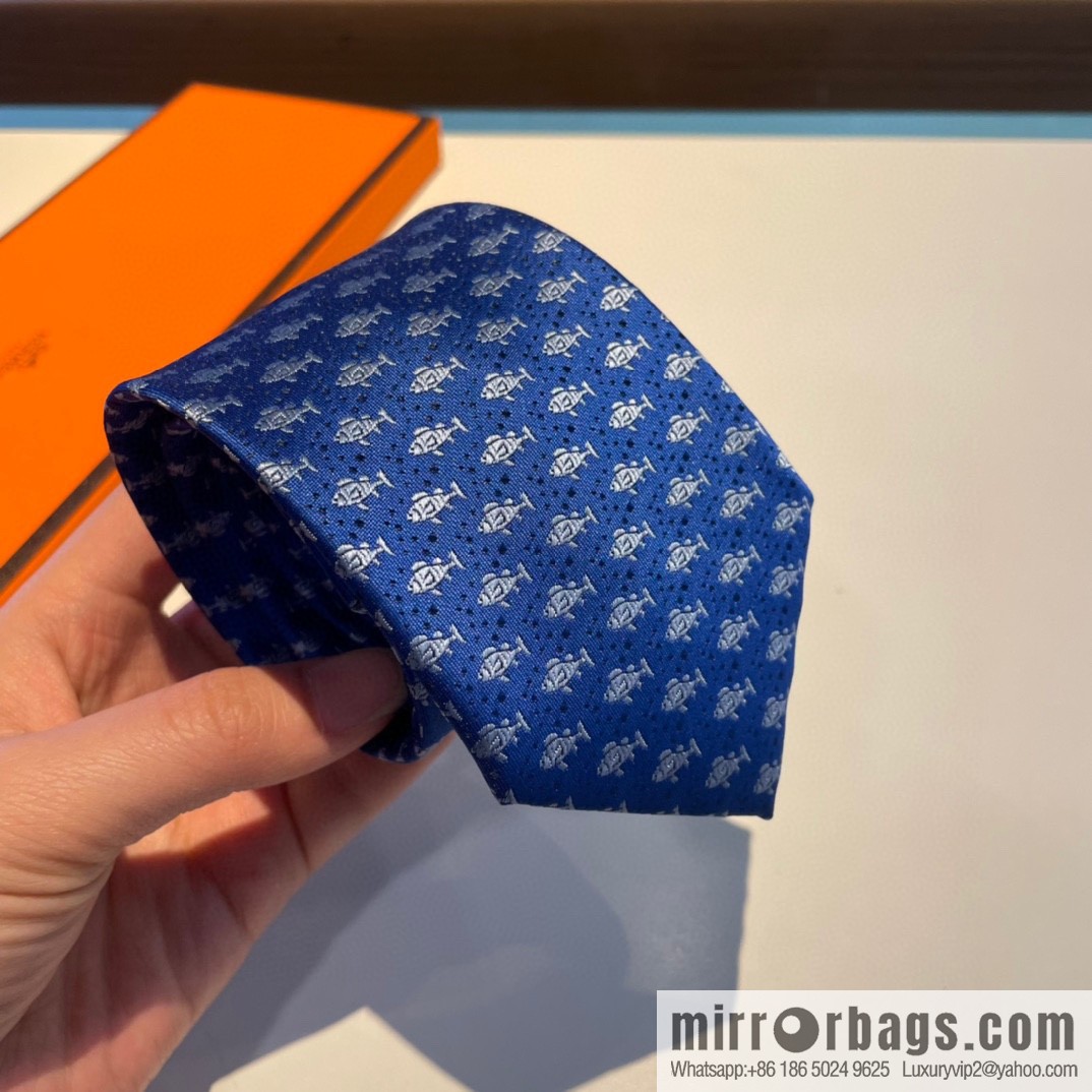 Hermes 100% Premium Twill Silk Men's Tie