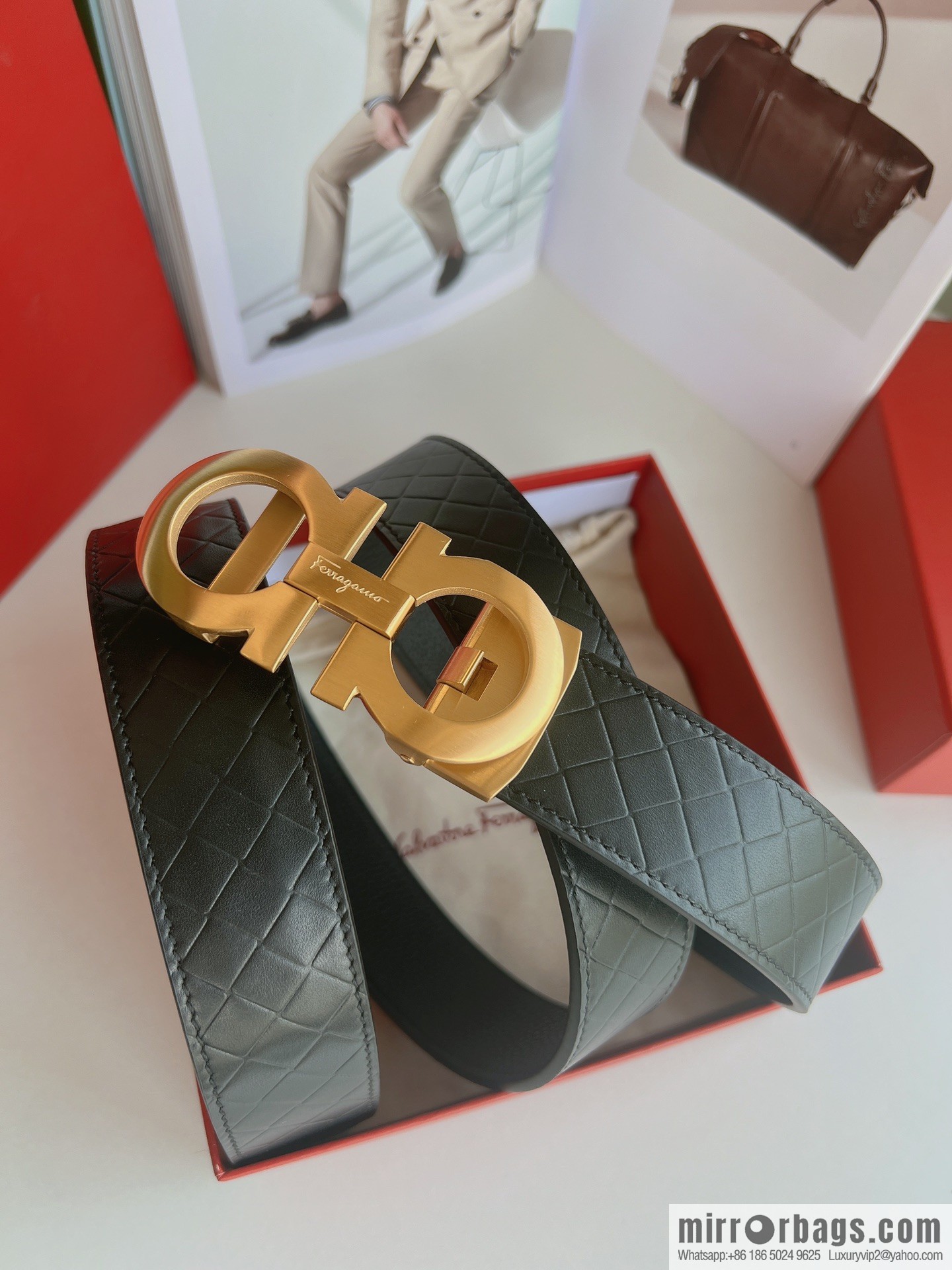 Ferragamo Ferragamo, double-sided first-layer cowhide embossed with alveolar belt men 3.5cm