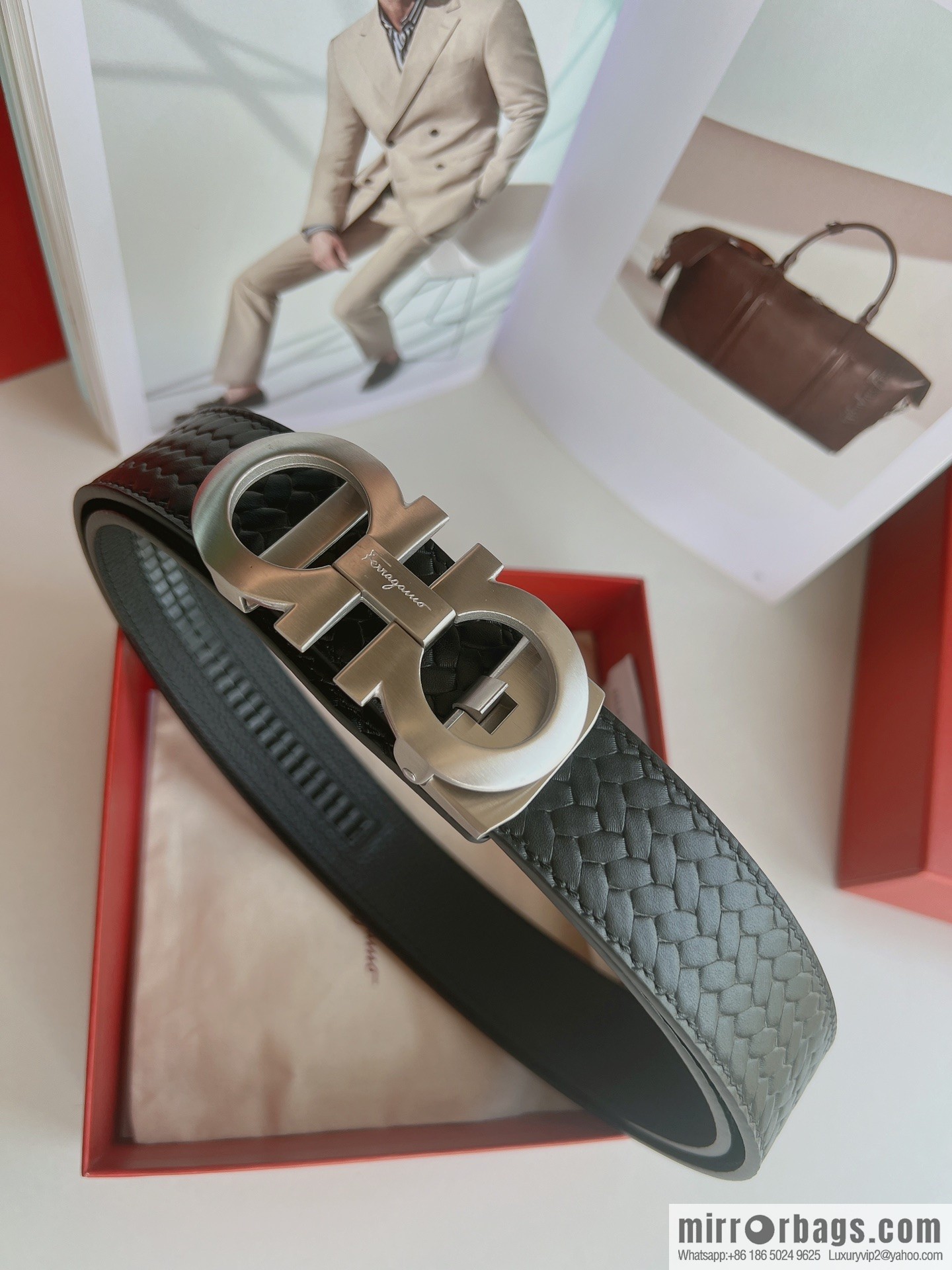 Ferragamo Ferragamo, double-sided first-layer cowhide embossed with alveolar belt men 3.5cm