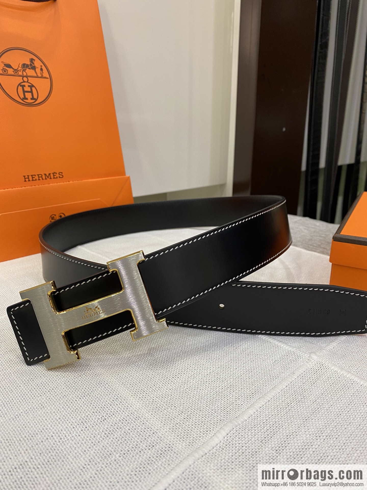 Hermès, stainless steel horse-drawn carriage micro-welding process button head buckle, double-sided delicate cowhide belt