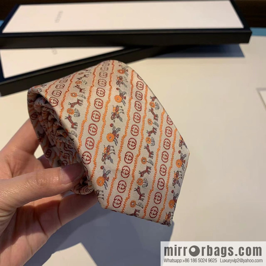 GUCCI Gucci 100% Top Jacquard Silk Tie