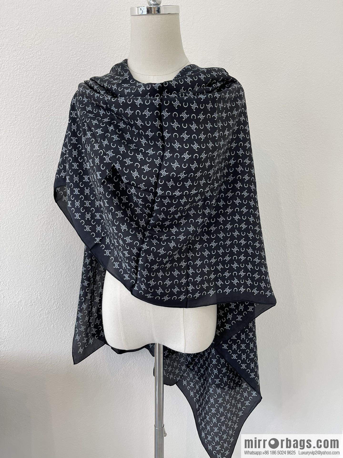 CELINE 100% silk 2022 new Arc de Triomphe long towel