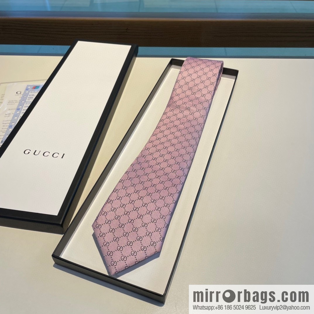 GUCCI Gucci interlocking G-pattern silk tie