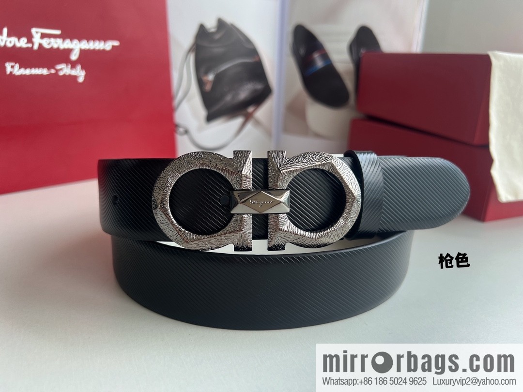 Ferragamo Ferragamo, first layer cowhide embossed pattern Gancini pattern metal buckle men's 3.5cm belt