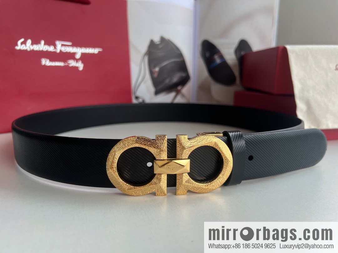Ferragamo Ferragamo, first layer cowhide embossed pattern Gancini pattern metal buckle men's 3.5cm belt