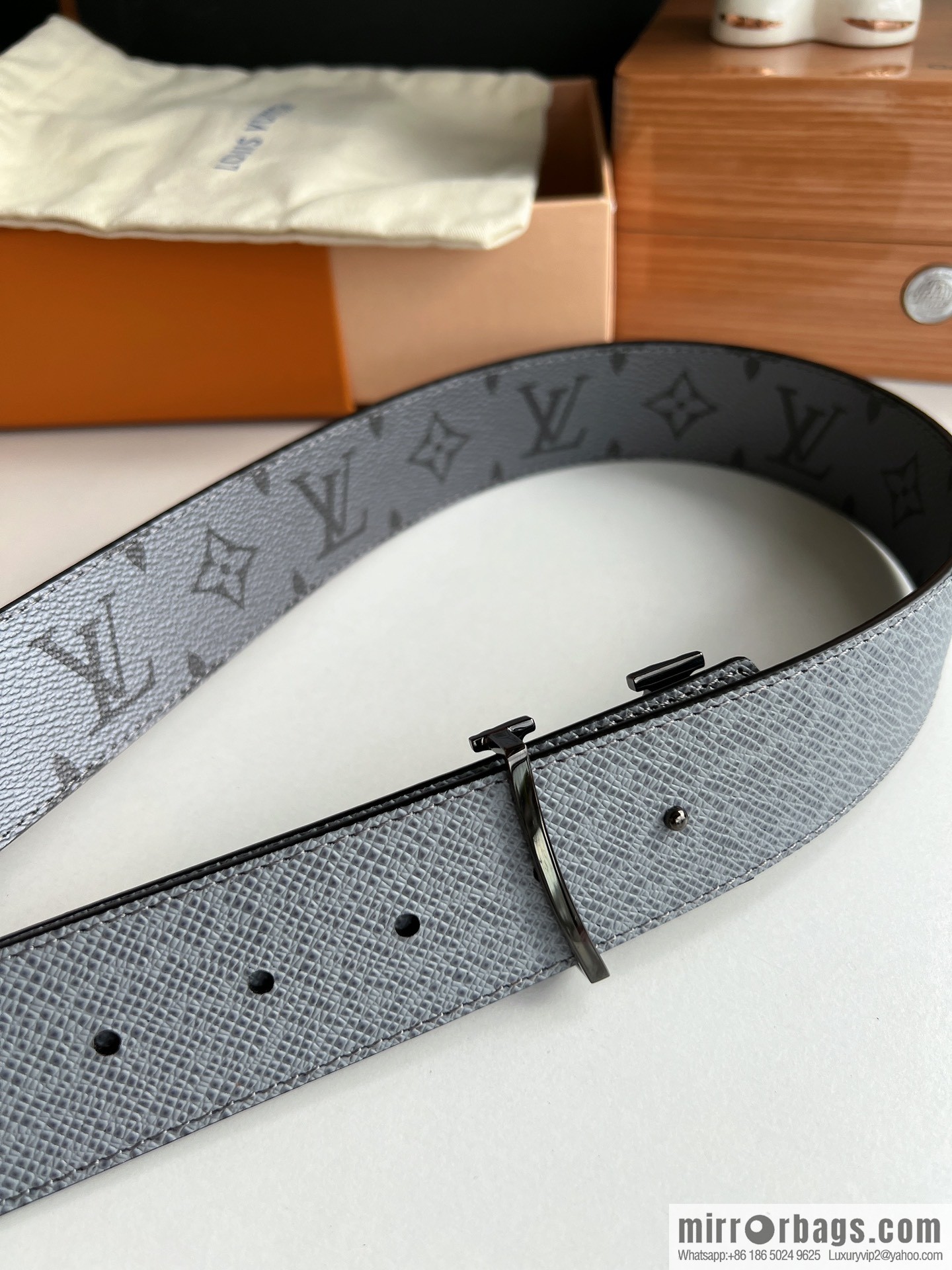 LV/Louis Vuitton Monogram Canvas and Taiga Leather Initiales Double Sided Belt