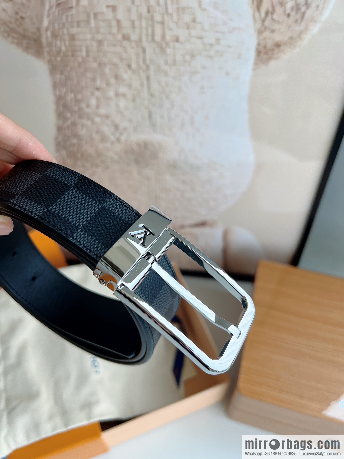 LV/Louis Vuitton, presbyopia needle belt 35mm width