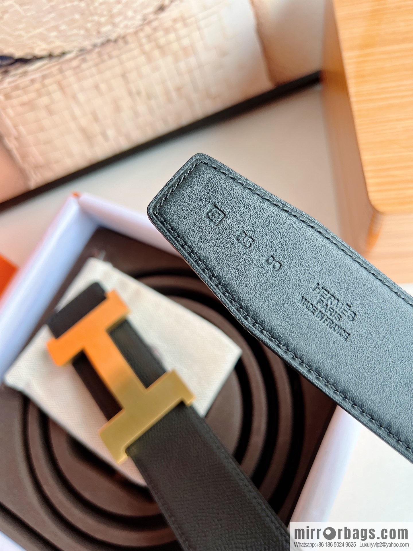 HERMES, Seiko crafted black cowhide belt with 42mm iconic elements
