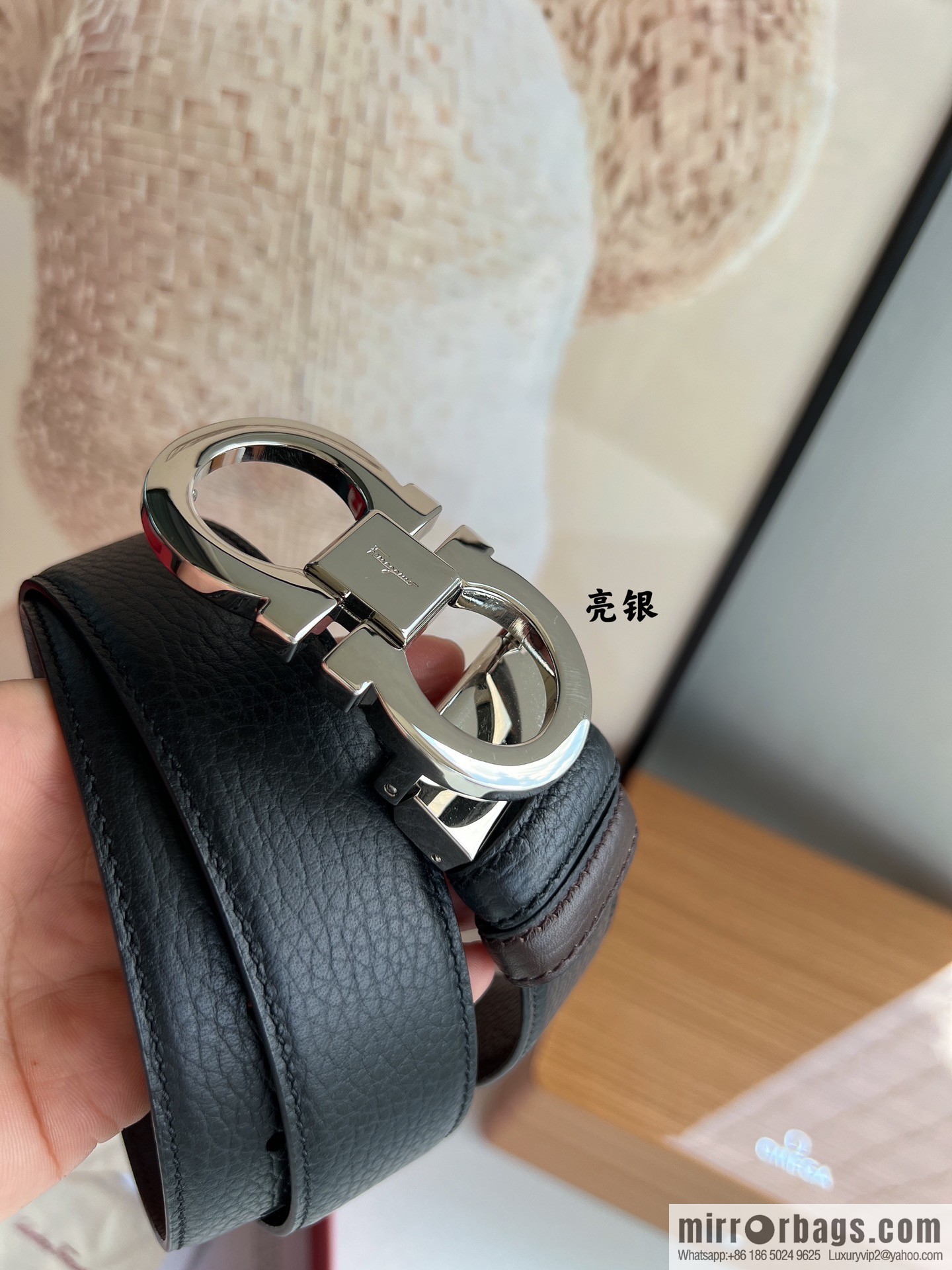 Salvatore Ferragamo Men's 3.5cm Delicate Counter Version Double Circle Horseshoe Metal Buckle, First Layer Cowhide Double Sided Belt