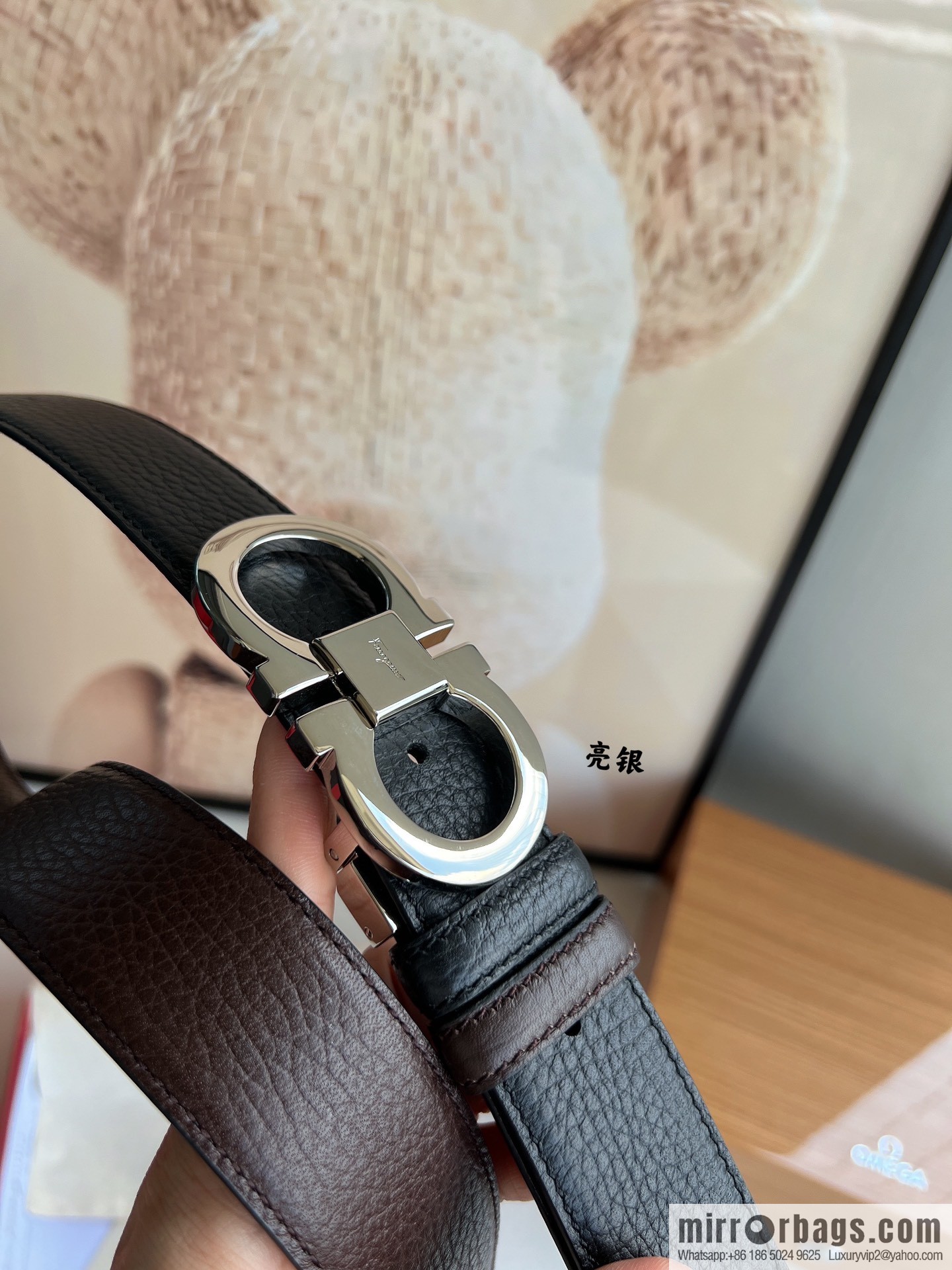 Salvatore Ferragamo Men's 3.5cm Delicate Counter Version Double Circle Horseshoe Metal Buckle, First Layer Cowhide Double Sided Belt
