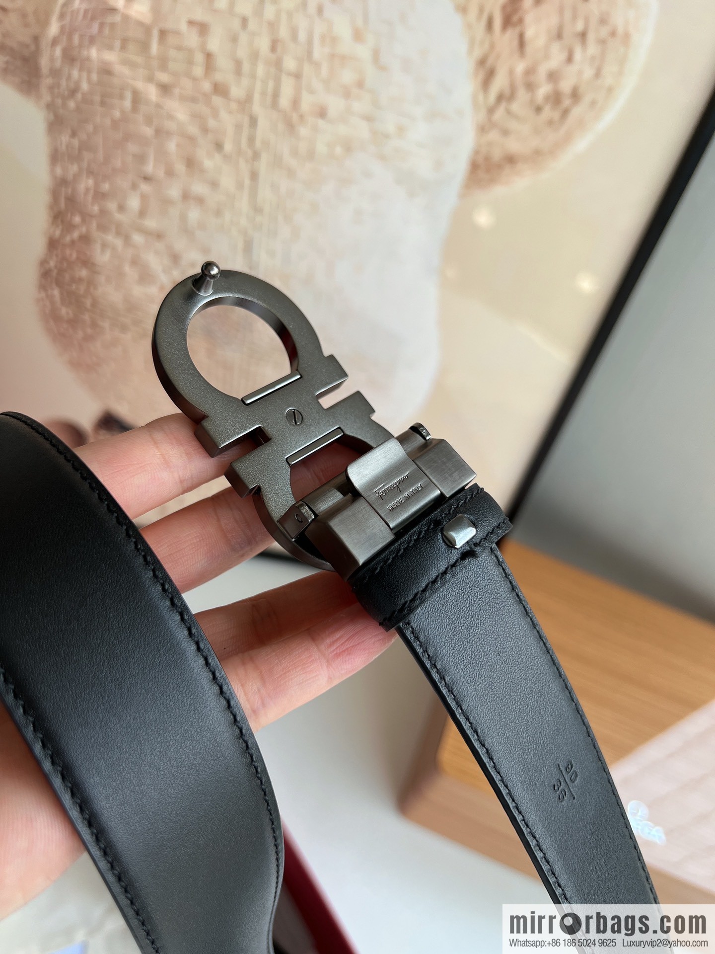 Salvatore Ferragamo Men's 3.5cm Delicate Counter Version Double Circle Horseshoe Metal Buckle First Layer Cowhide Double Sided Belt